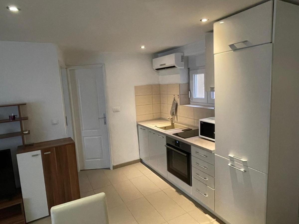 Zadar Beach Apartment ภายนอก รูปภาพ